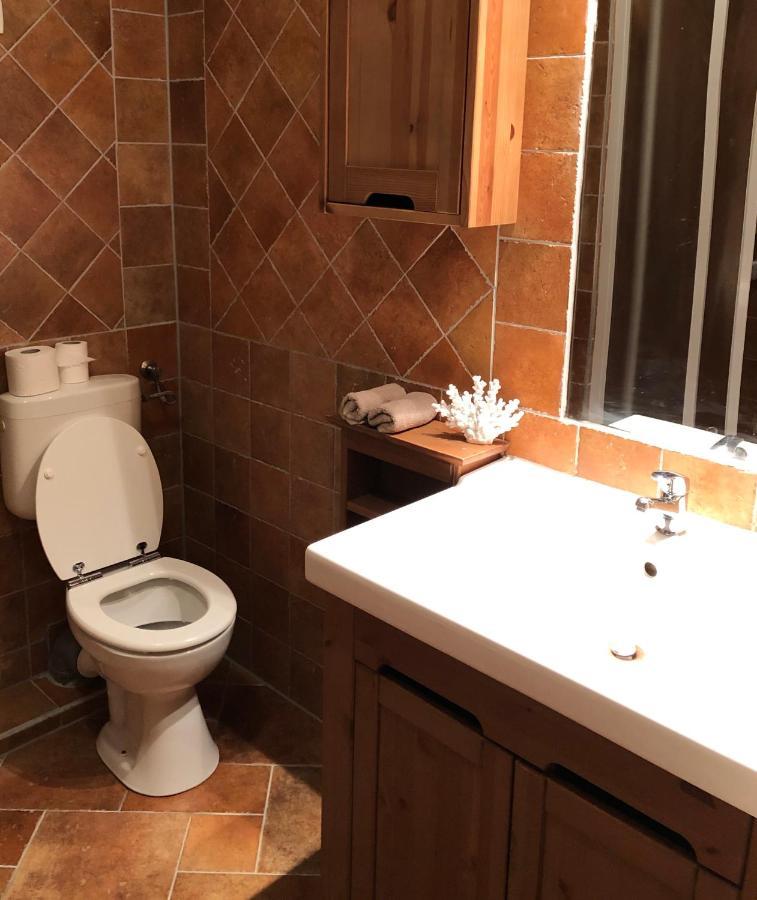 Capri Apartman Еґер Екстер'єр фото