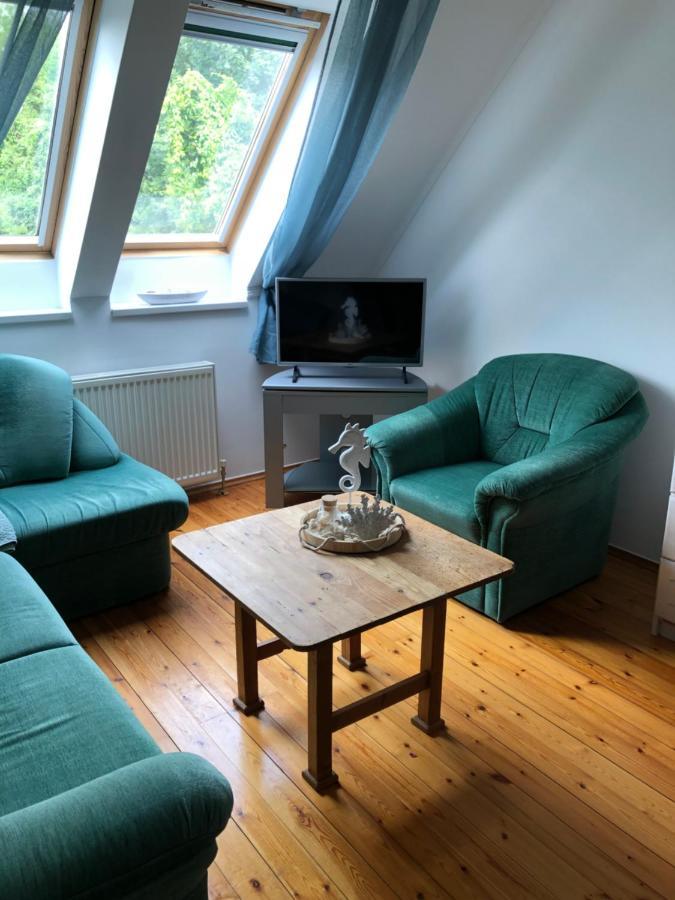 Capri Apartman Еґер Екстер'єр фото